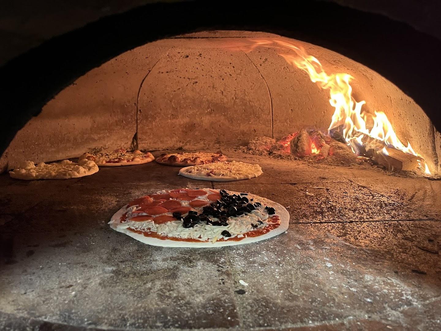 Warehouse pizza